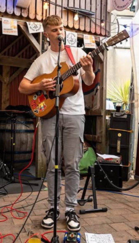 Andrew Whelton