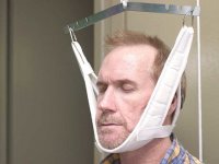 6443-male_wearing_cervical_traction-732x549-thumbnail-732x549.jpg